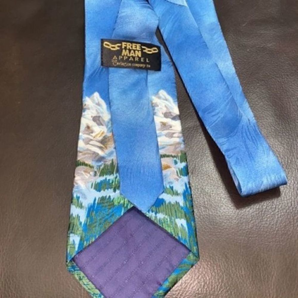 NWT FREE MAN SILK EAGLE TIE​​ - Picture 4 of 4